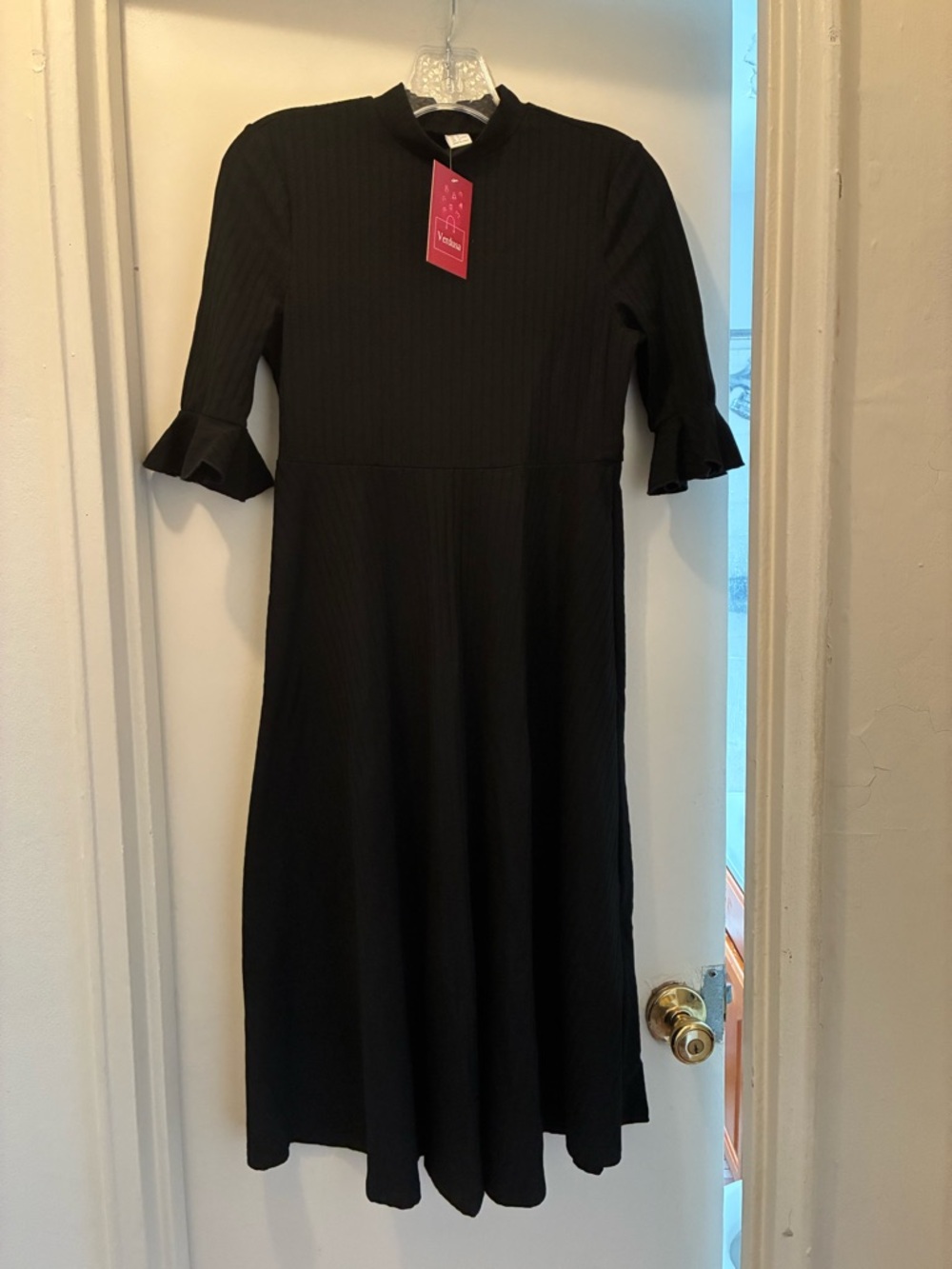 Verdusa Black Midi Dress with Ruffle Sleeves